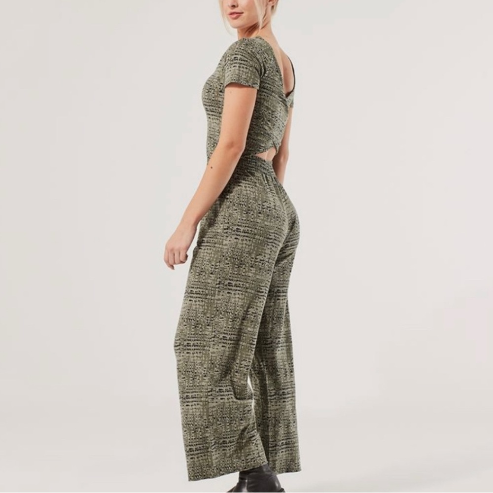 NWT PACT JUMPSUIT Large